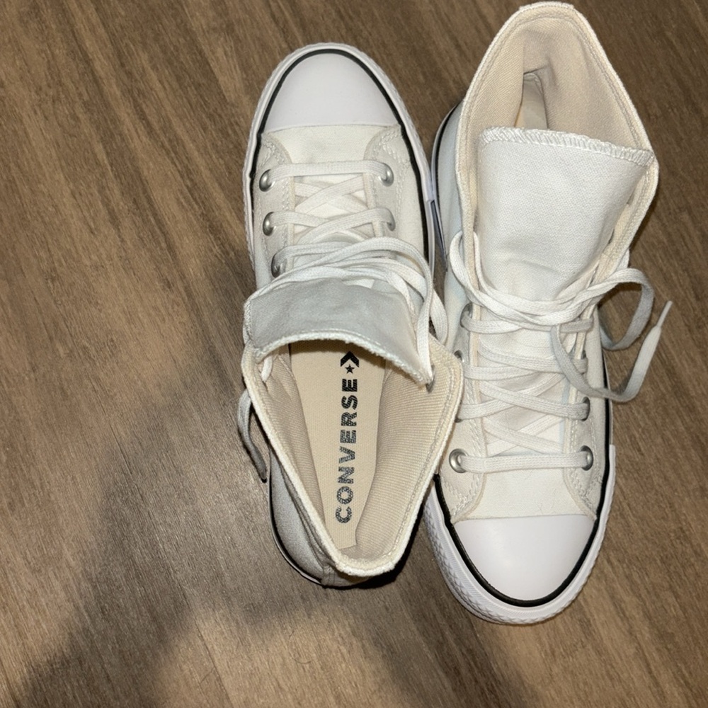 Platform Converse - image 4